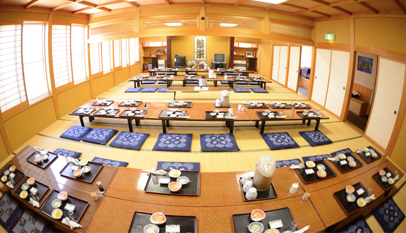 新鮮な旬の食材を使った手作り料理の画像02