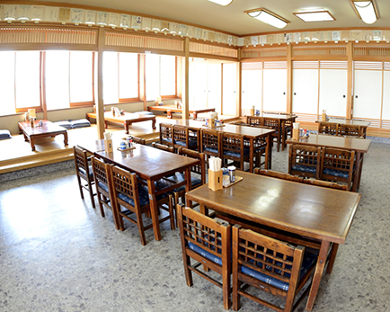 しじみラーメン和歌山の内観